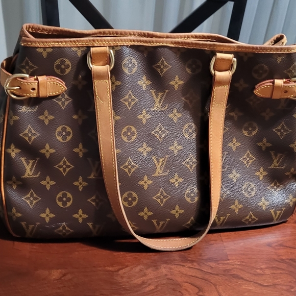 Authentic Louis Vuitton shoulder bag - Picture 1 of 9